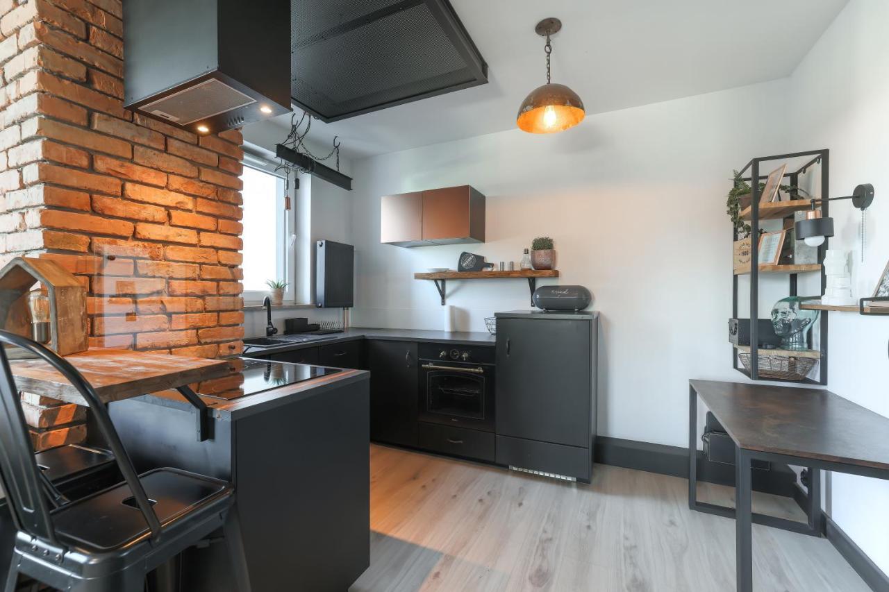 Apartmarte- Oldtown Apartment With Garden Gdansk Exterior photo